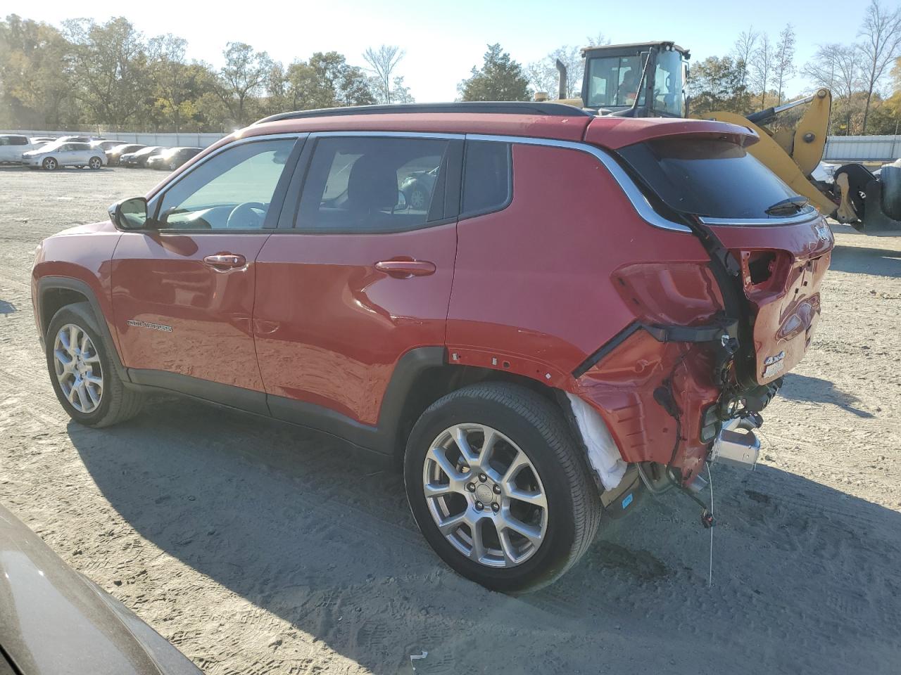 2023 JEEP COMPASS LATITUDE LUX VIN:3C4NJDFN8PT532137