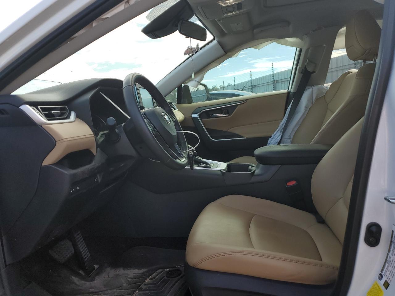 2022 TOYOTA RAV4 XLE PREMIUM VIN:2T3C1RFVXNW203269