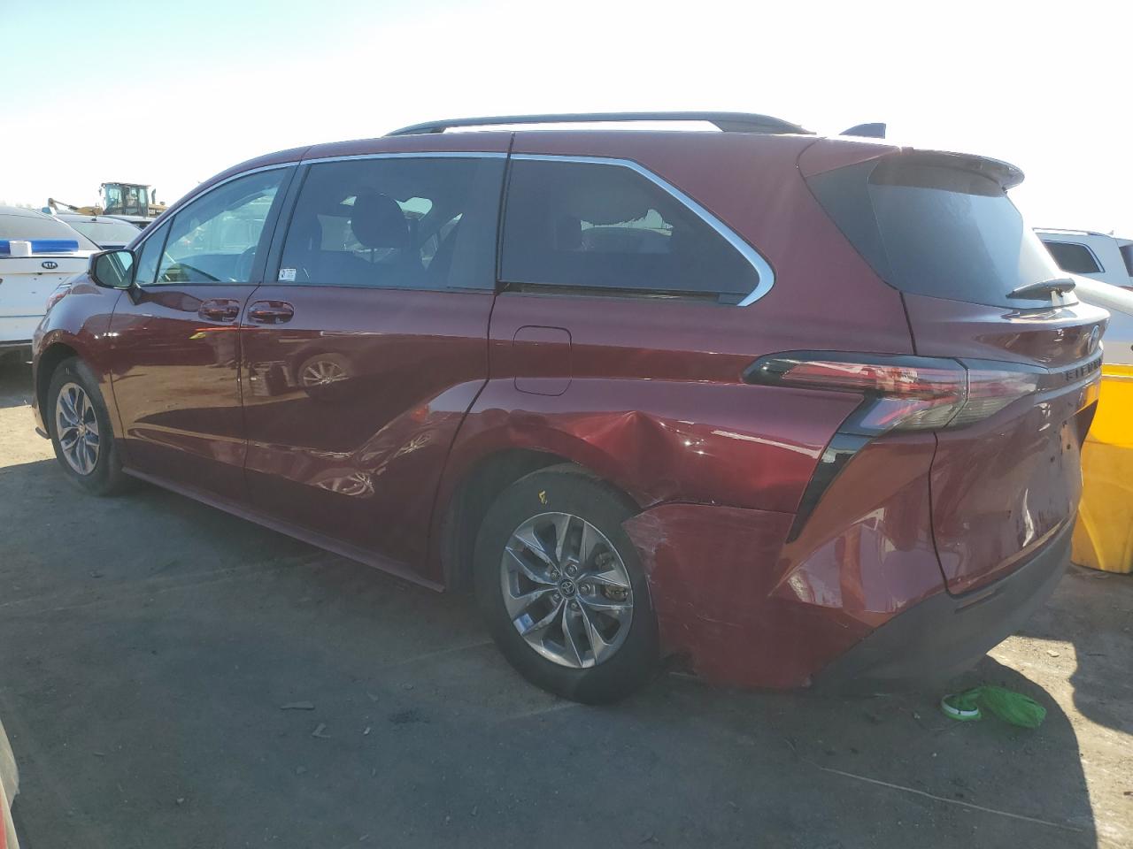 2022 TOYOTA SIENNA LE VIN:5TDKRKEC3NS134874