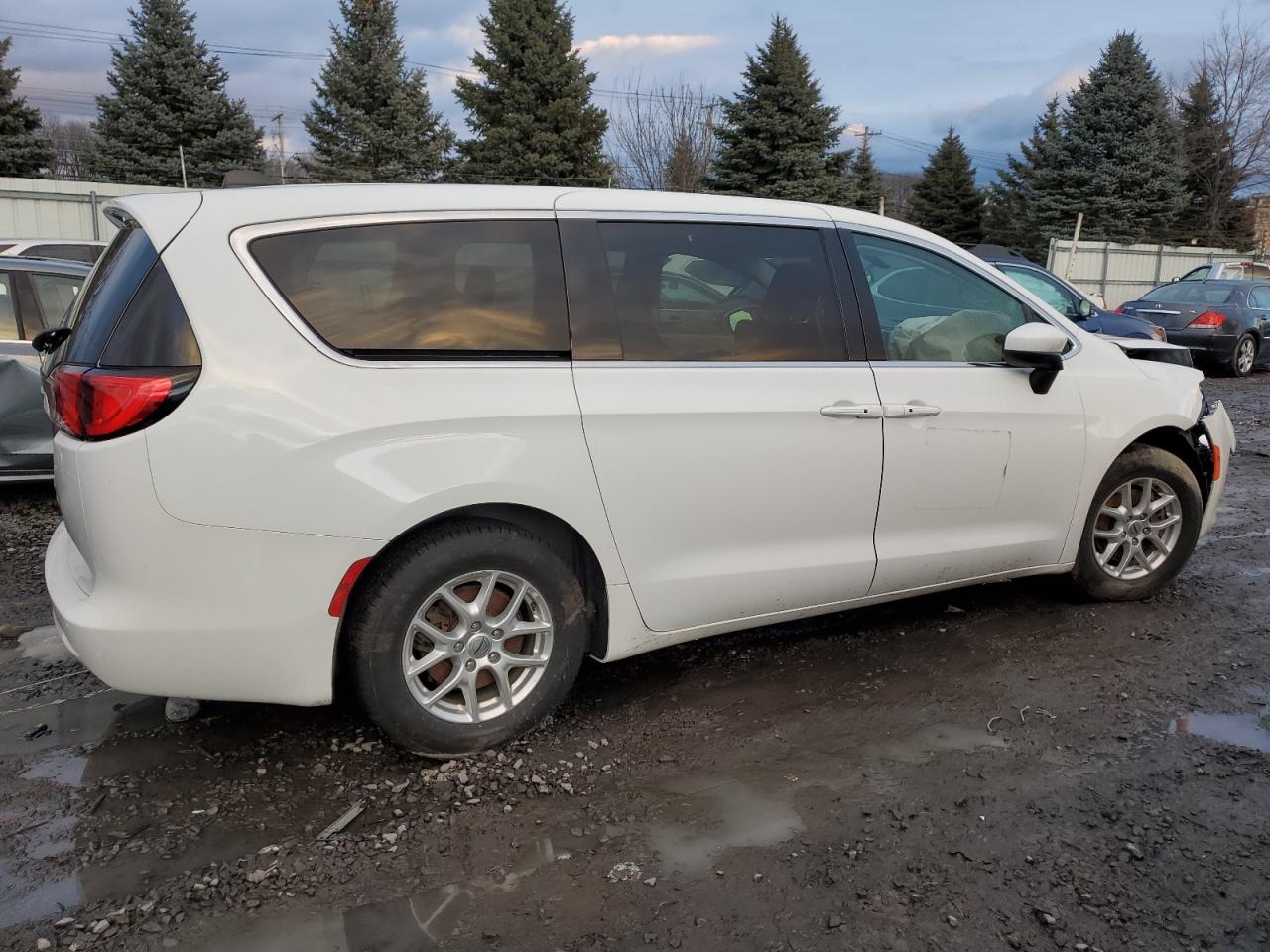 2022 CHRYSLER VOYAGER LX VIN:2C4RC1CG0NR104854