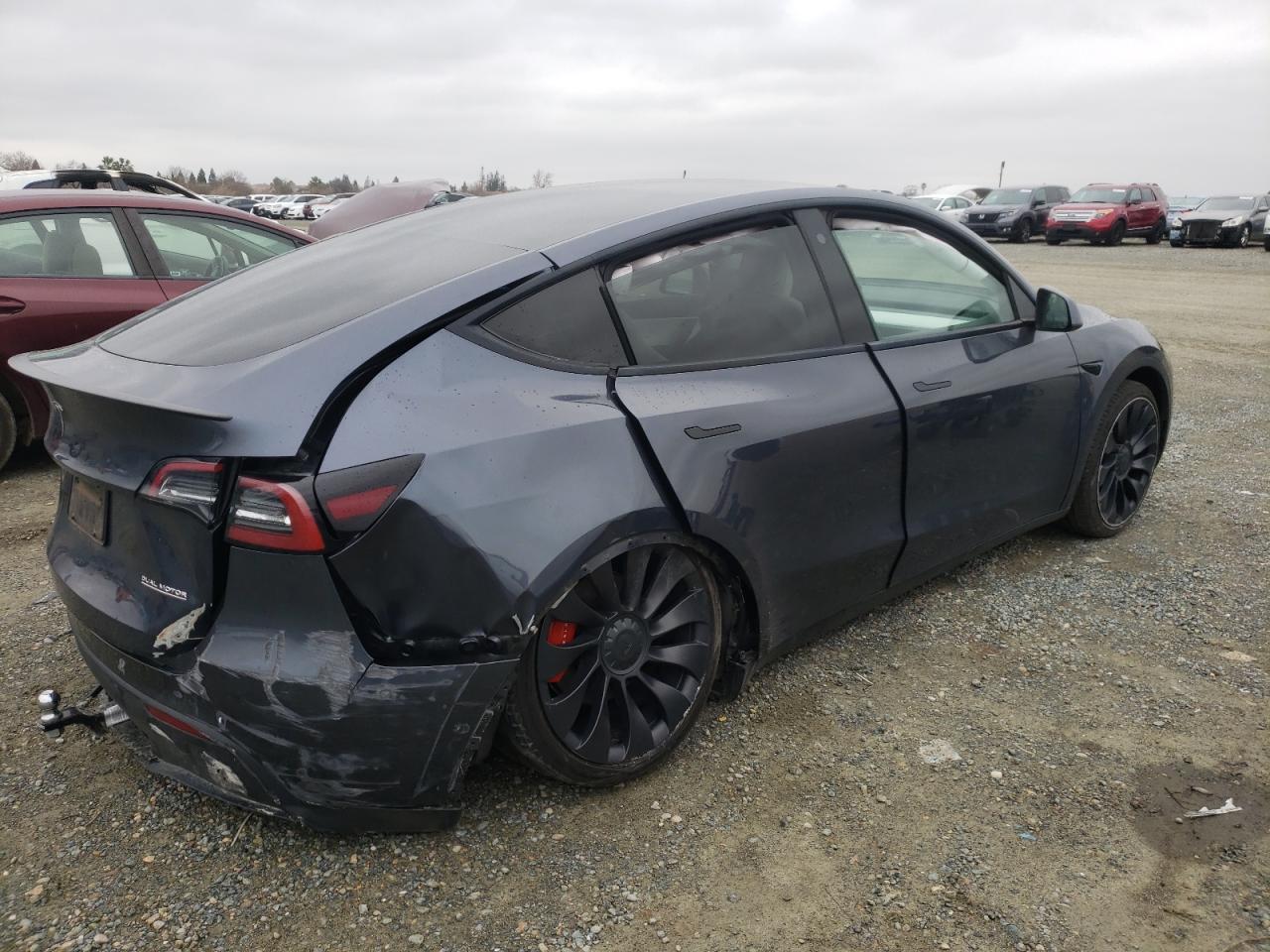 2022 TESLA MODEL Y  VIN:7SAYGDEF0NF382318