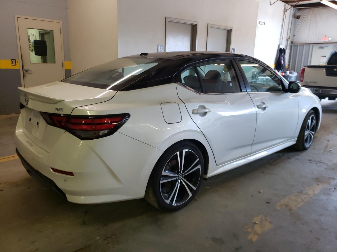 2022 NISSAN SENTRA SR VIN:3N1AB8DV8NY283234