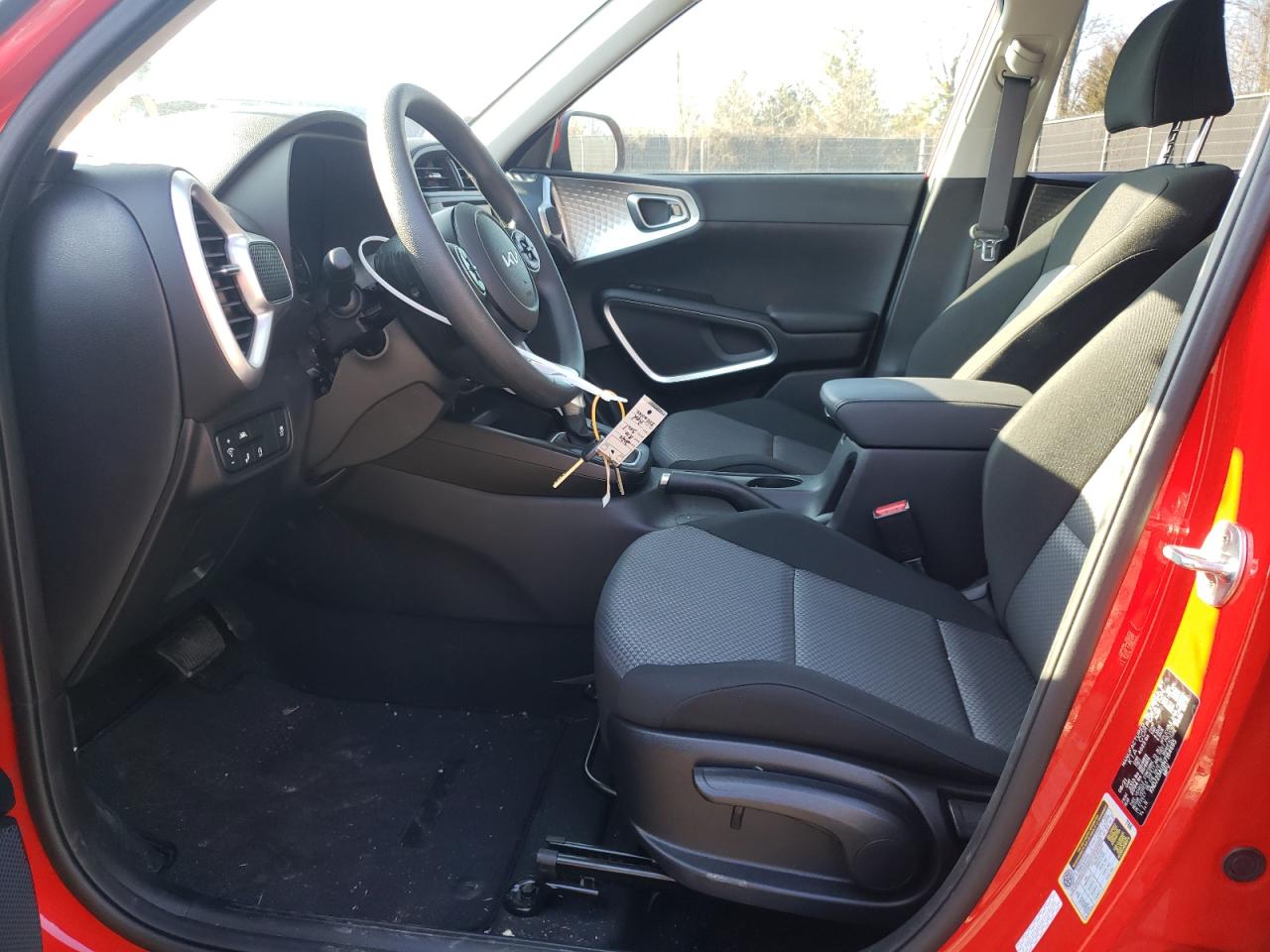 2022 KIA SOUL LX VIN:KNDJ23AU1N7164695
