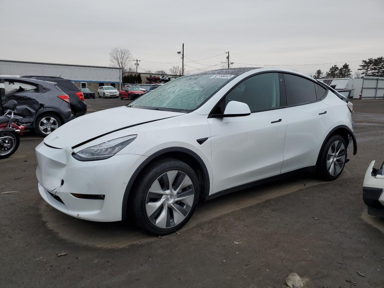 2022 TESLA MODEL Y  VIN:7SAYGDEE5NF322641