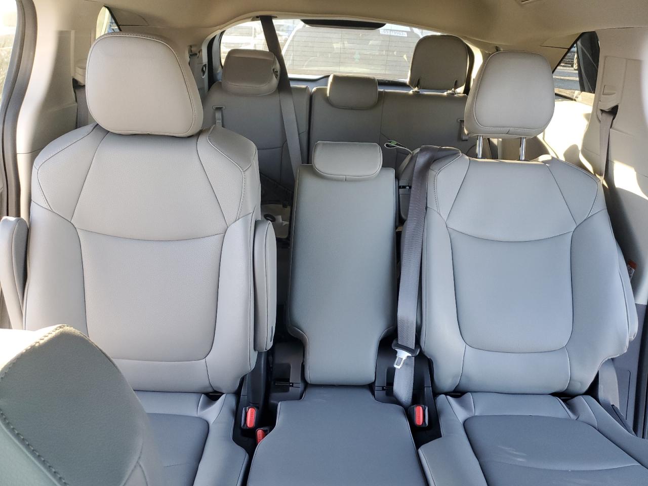 2023 TOYOTA SIENNA XLE VIN:5TDYRKECXPS142435