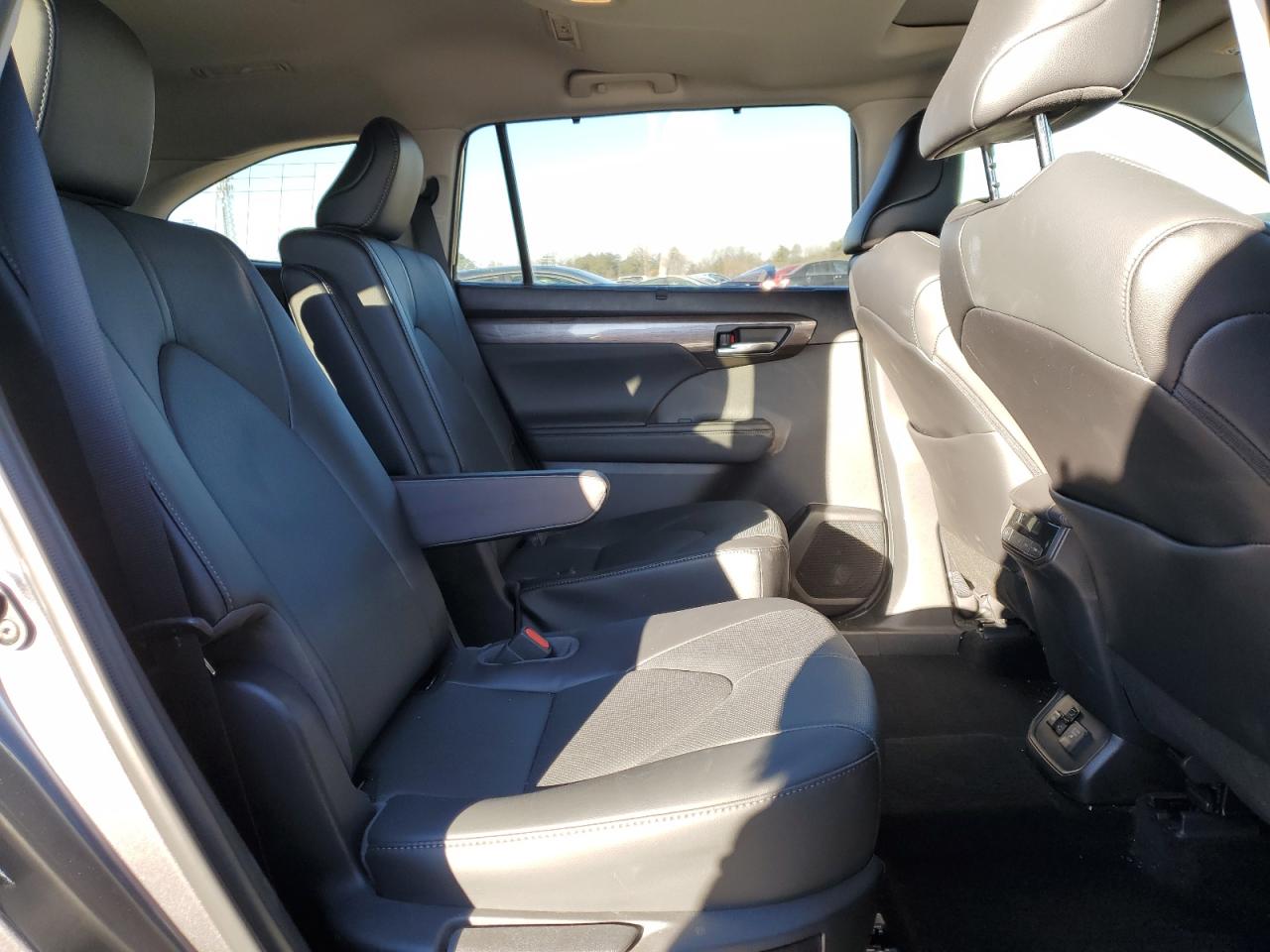 2022 TOYOTA HIGHLANDER HYBRID LIMITED VIN:78162653