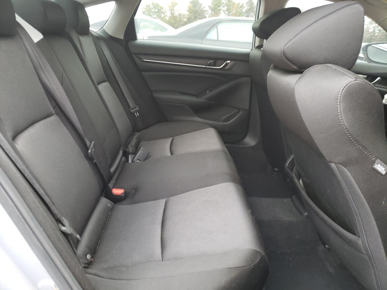 2022 HONDA ACCORD LX VIN:1HGCV1F12NA013081