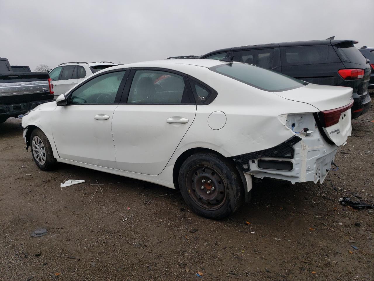 2022 KIA FORTE FE VIN:3KPF24AD6NE498913
