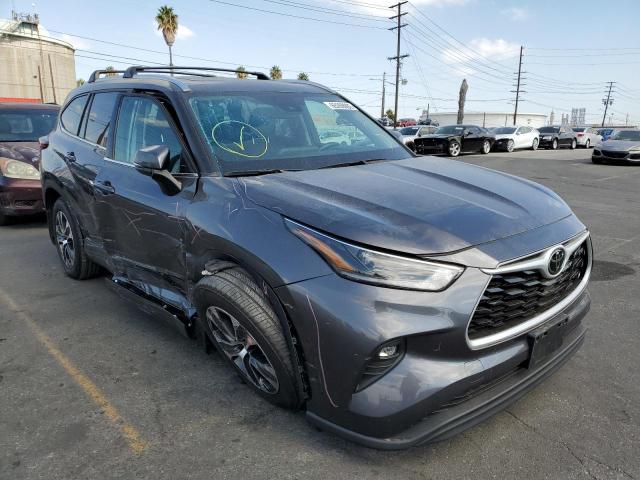 2021 TOYOTA HIGHLANDER XLE VIN: 5TDHZRBH4MS533701