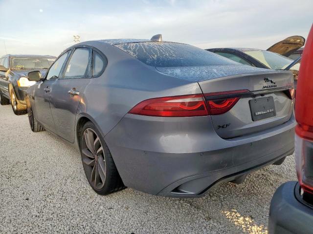 2021 JAGUAR XF SE VIN: SAJBG4FX7MCY88820