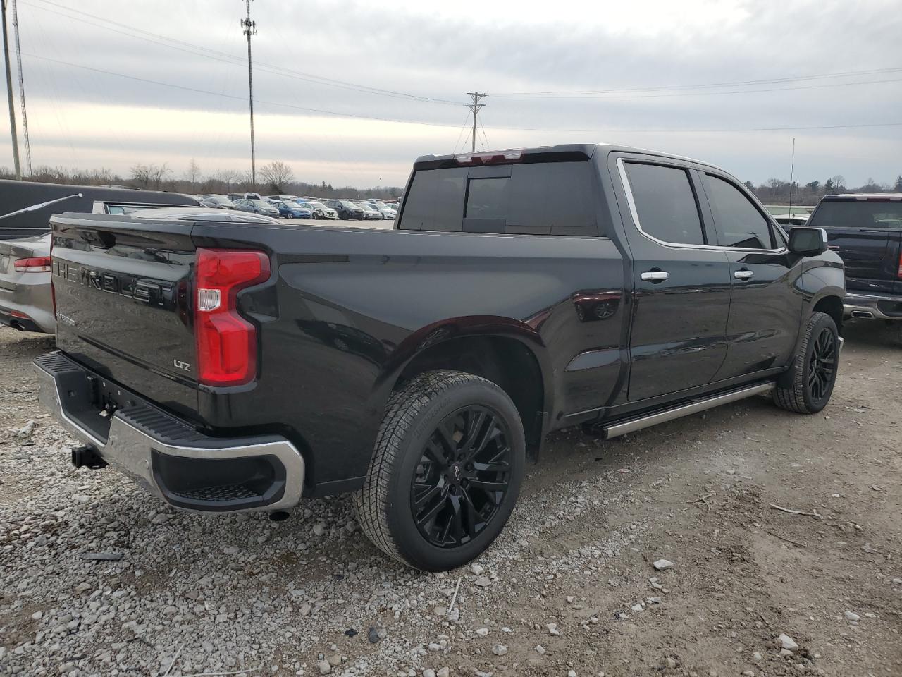 2022 CHEVROLET SILVERADO K1500 LTZ VIN:1GCUDGED6NZ631395