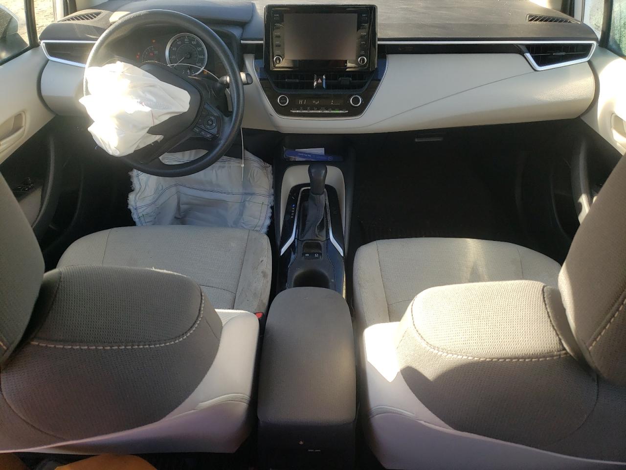 2022 TOYOTA COROLLA LE VIN:5YFEPMAE0NP323156