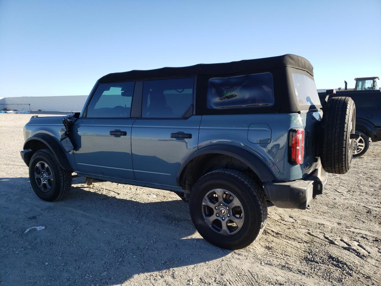 2022 FORD BRONCO BASE VIN:1FMEE5DP7NLB22500