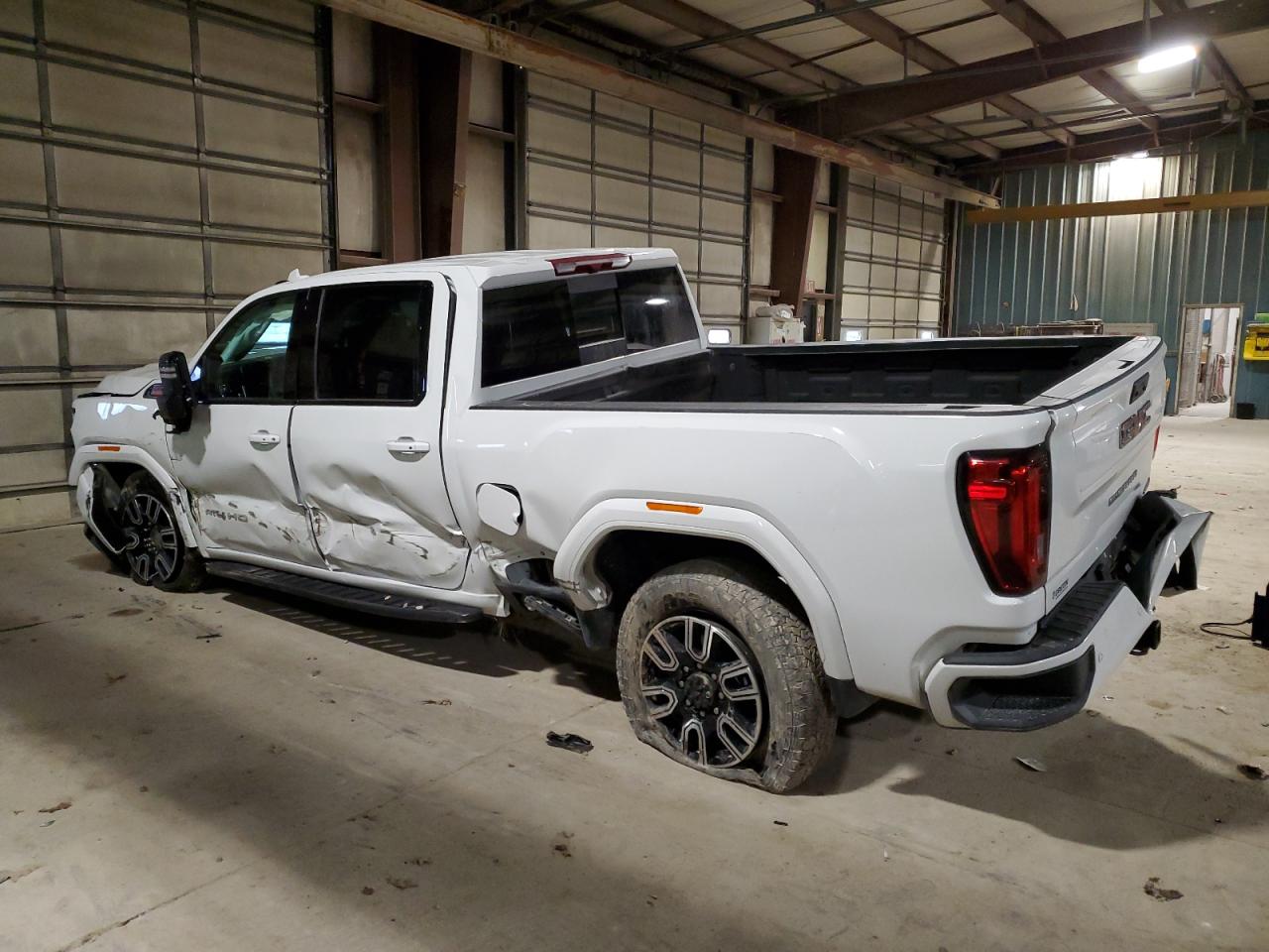 2022 GMC SIERRA K3500 AT4 VIN:1GT49VEY4NF209961