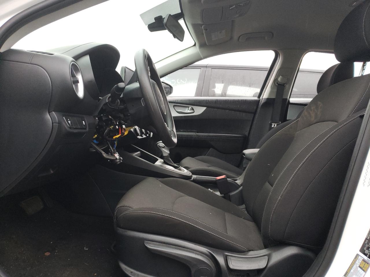 2022 KIA FORTE FE VIN:3KPF24AD6NE498913