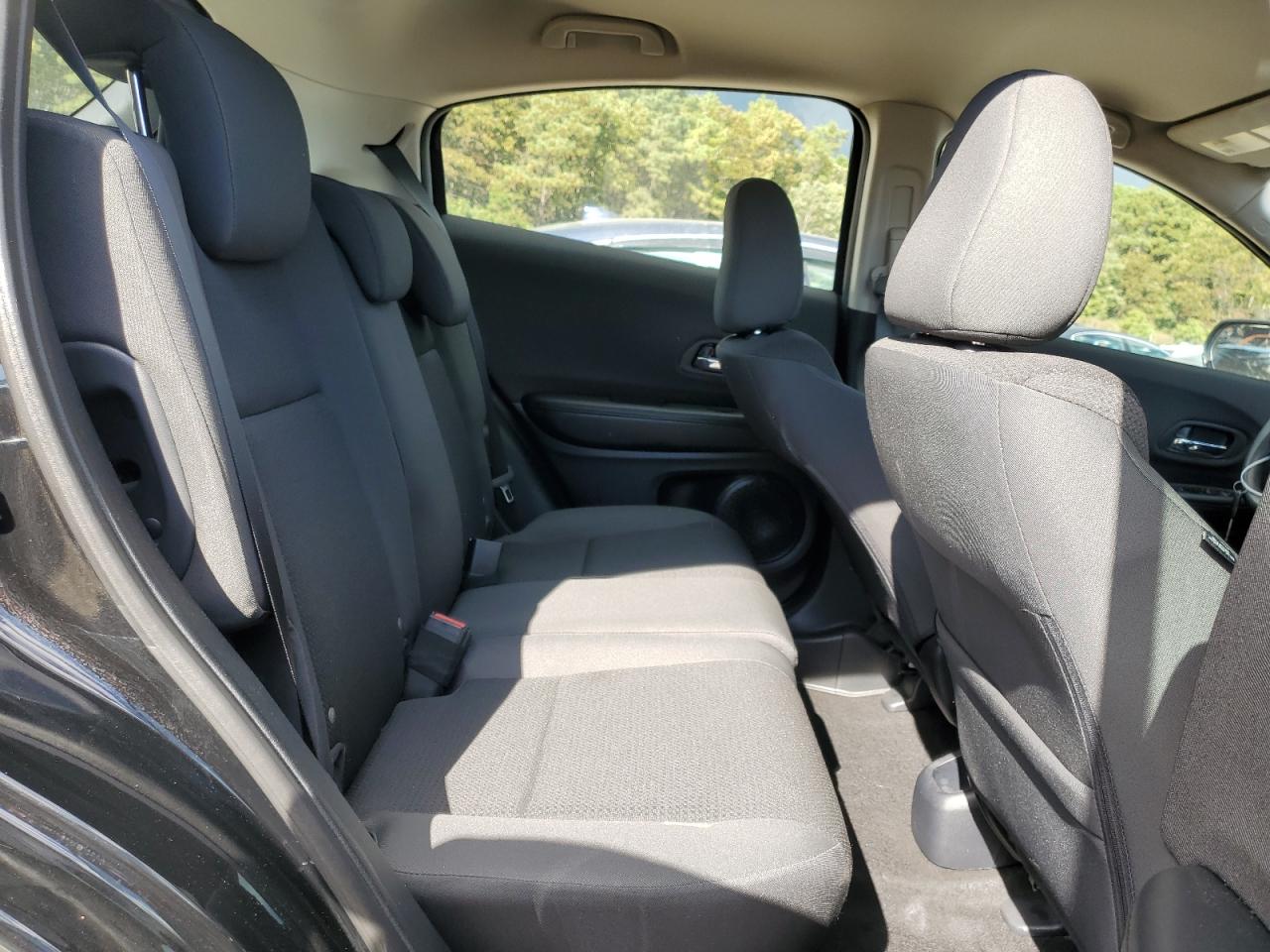 2022 HONDA HR-V LX VIN:3CZRU6H32NM751175
