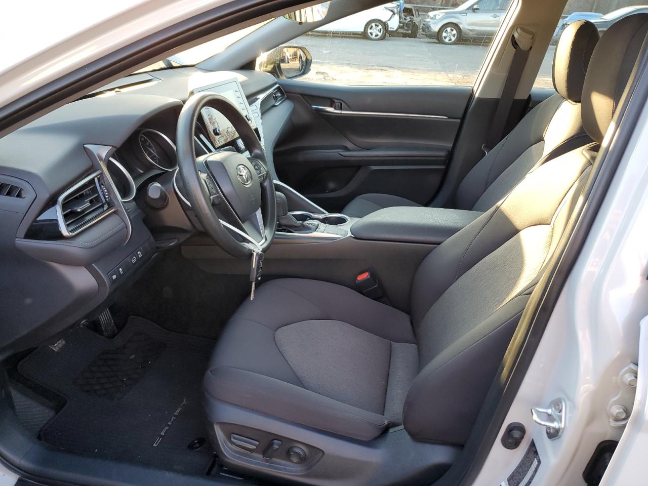 2022 TOYOTA CAMRY LE VIN:4T1C11AK2NU070501