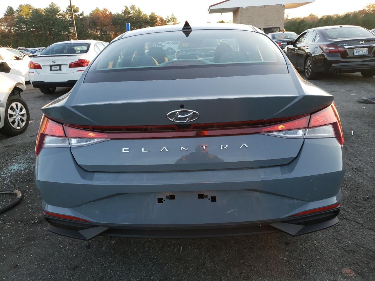 2023 HYUNDAI ELANTRA SEL VIN:KMHLM4AG6PU392906