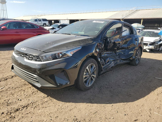 2023 KIA FORTE LX VIN:3KPF24AD4PE630120