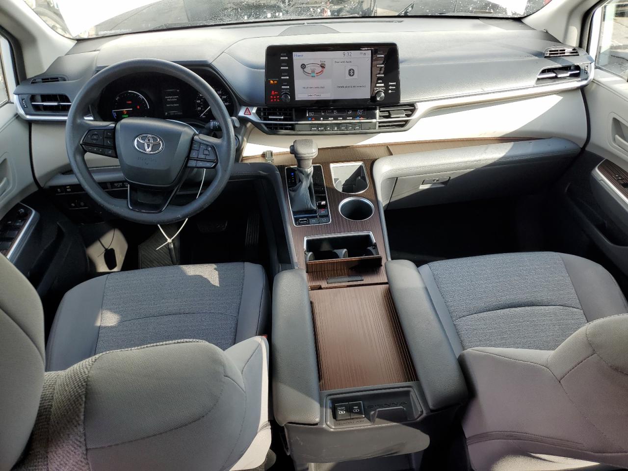 2022 TOYOTA SIENNA LE VIN:5TDKRKECXNS107428