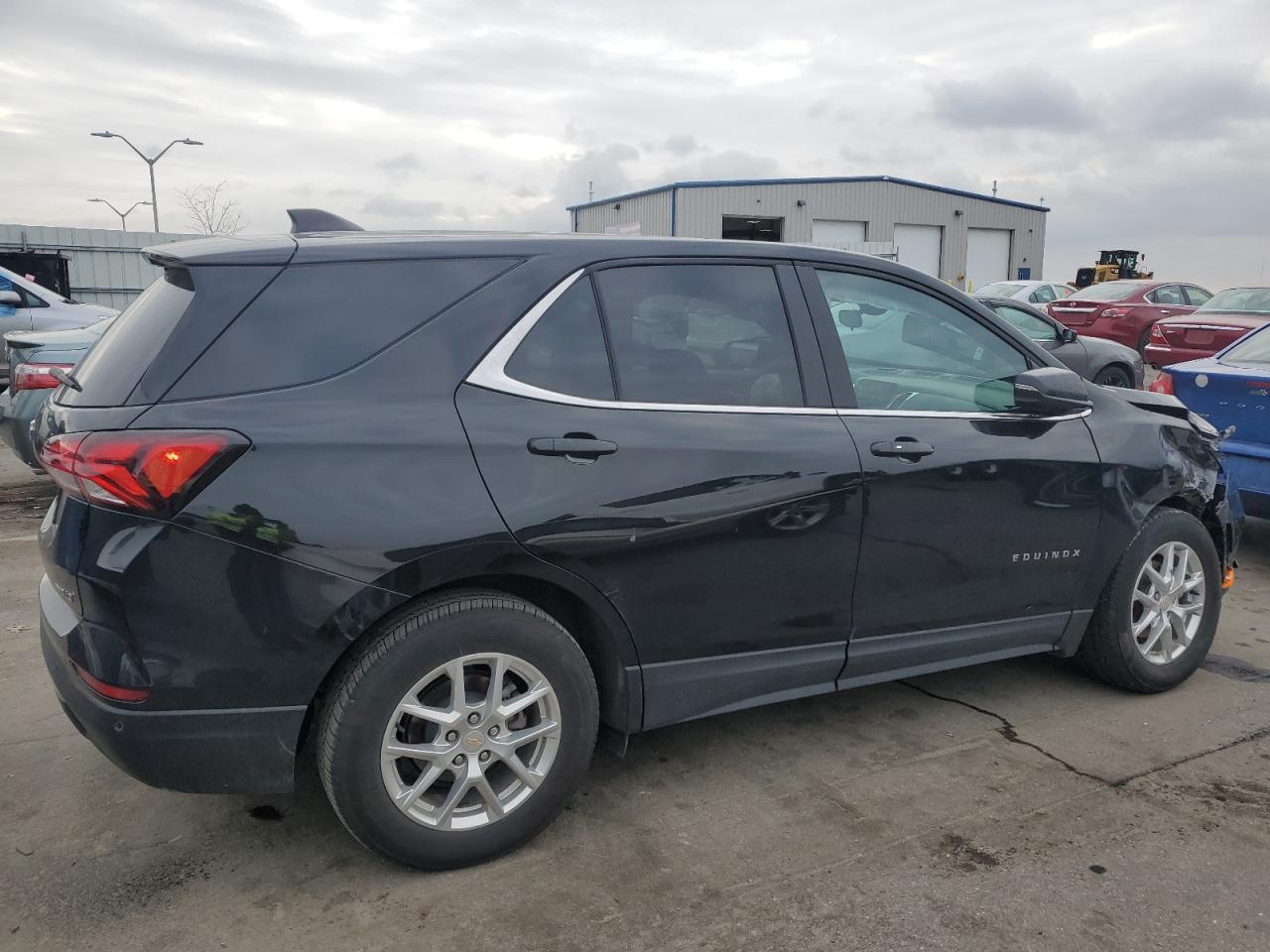 2022 CHEVROLET EQUINOX LT VIN:3GNAXUEV7NL242894