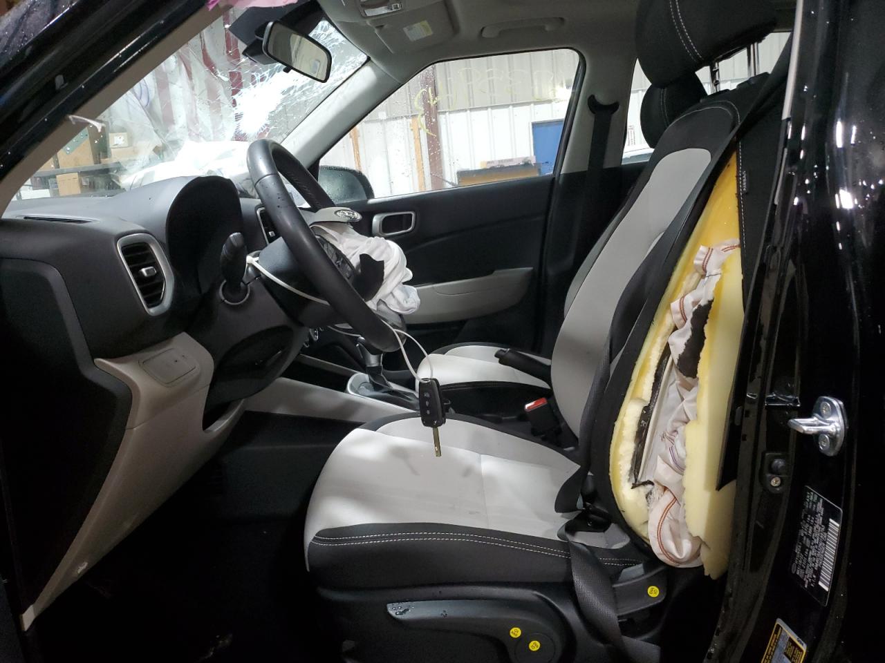 2022 HYUNDAI VENUE SEL VIN:KMHRC8A32NU189753