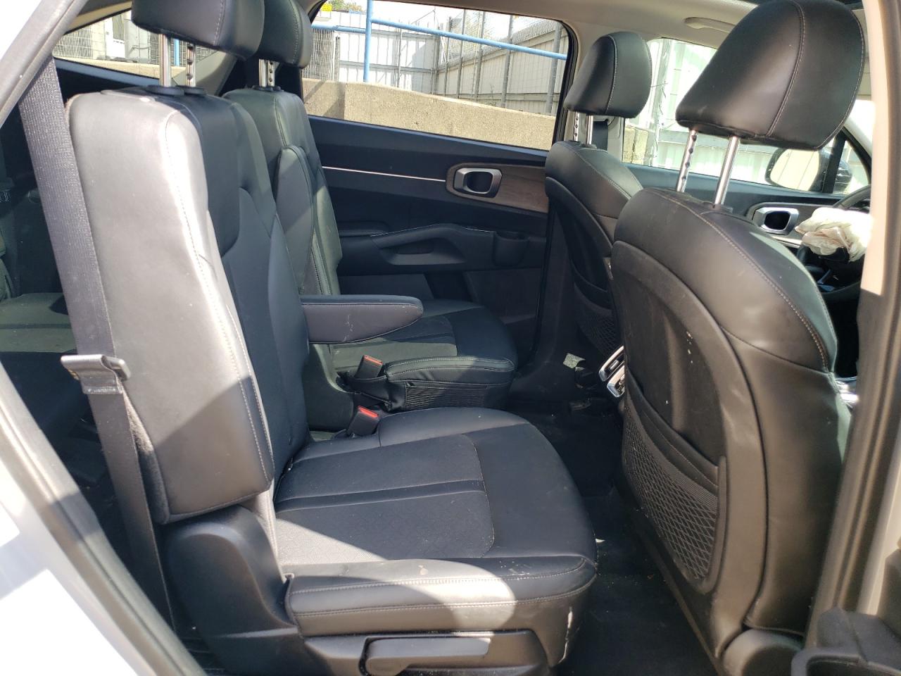 2022 KIA SORENTO EX VIN:5XYRH4LF9NG135535