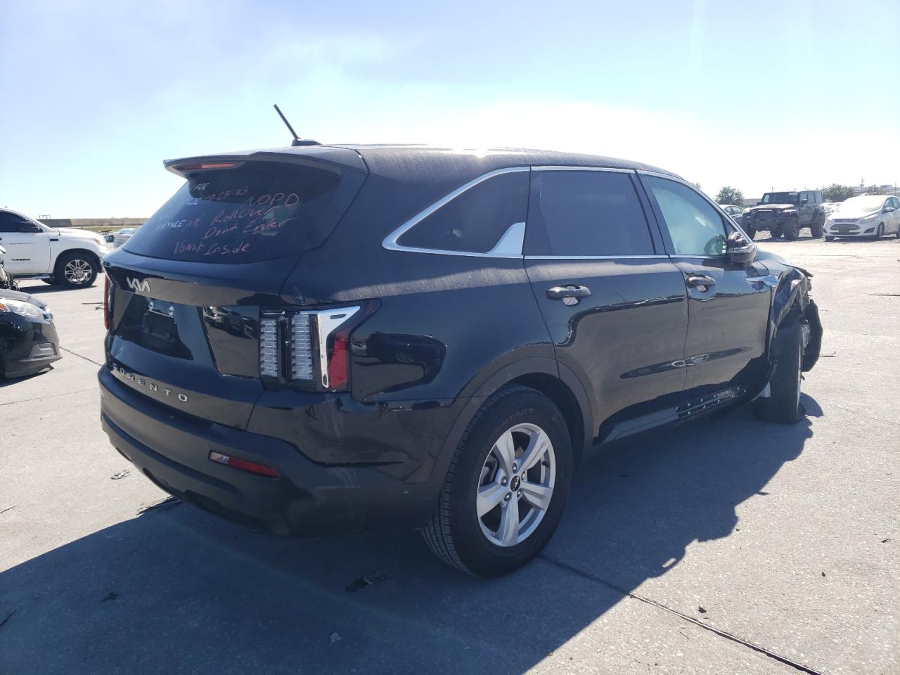 2022 KIA SORENTO LX VIN:5XYRG4LCXNG116209