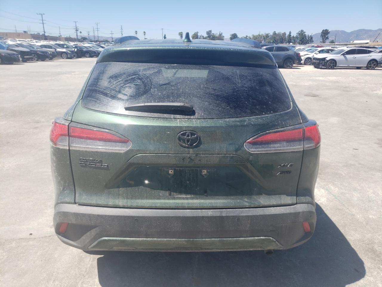 2022 TOYOTA COROLLA CROSS XLE VIN:7MUDAABG7NV021971
