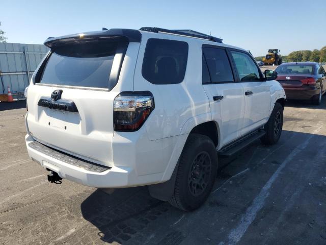 2021 TOYOTA 4RUNNER VENTURE VIN: JTEHU5JR4M5888600