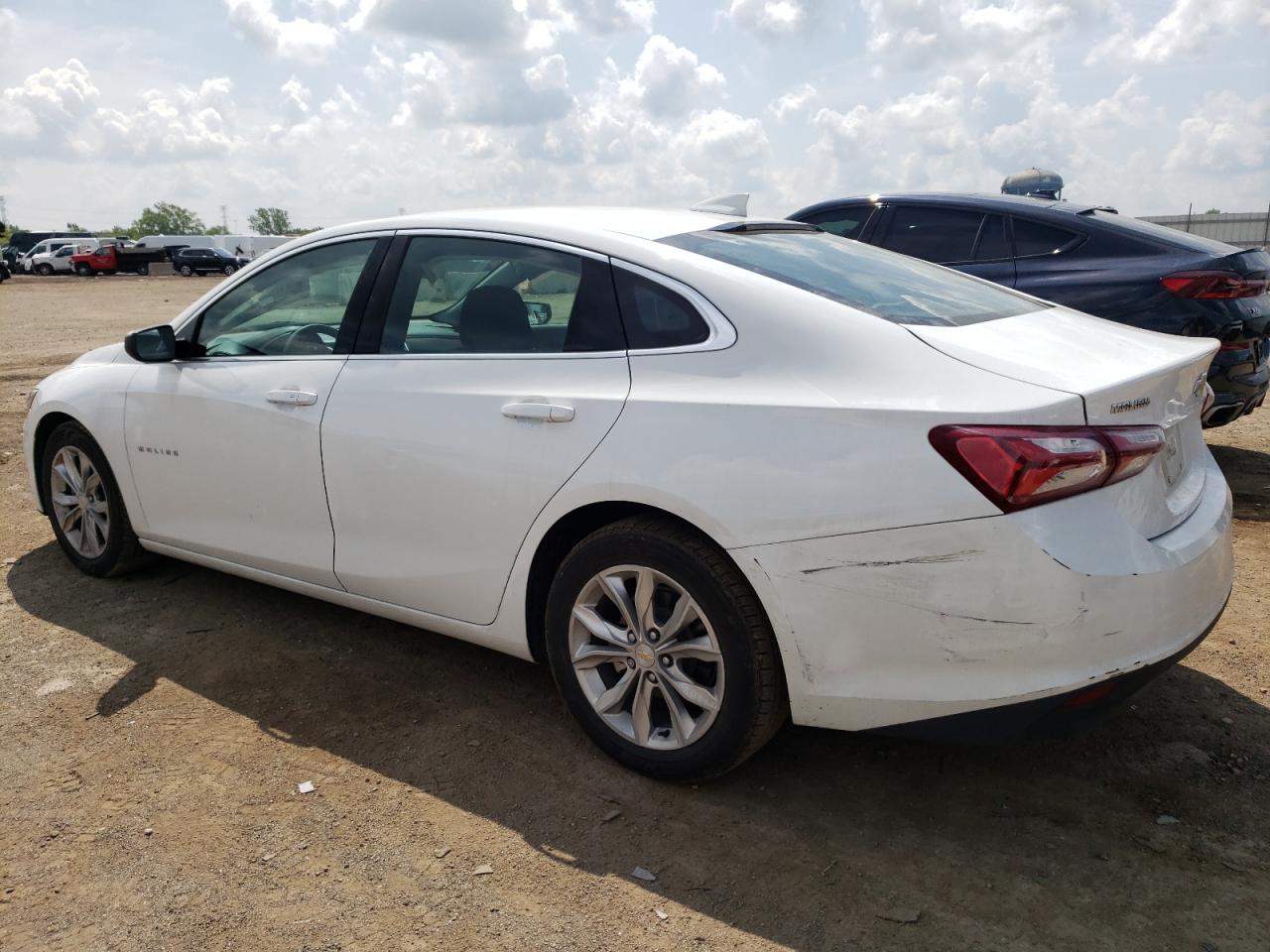 2022 CHEVROLET MALIBU LT VIN:1G1ZD5ST5NF120325