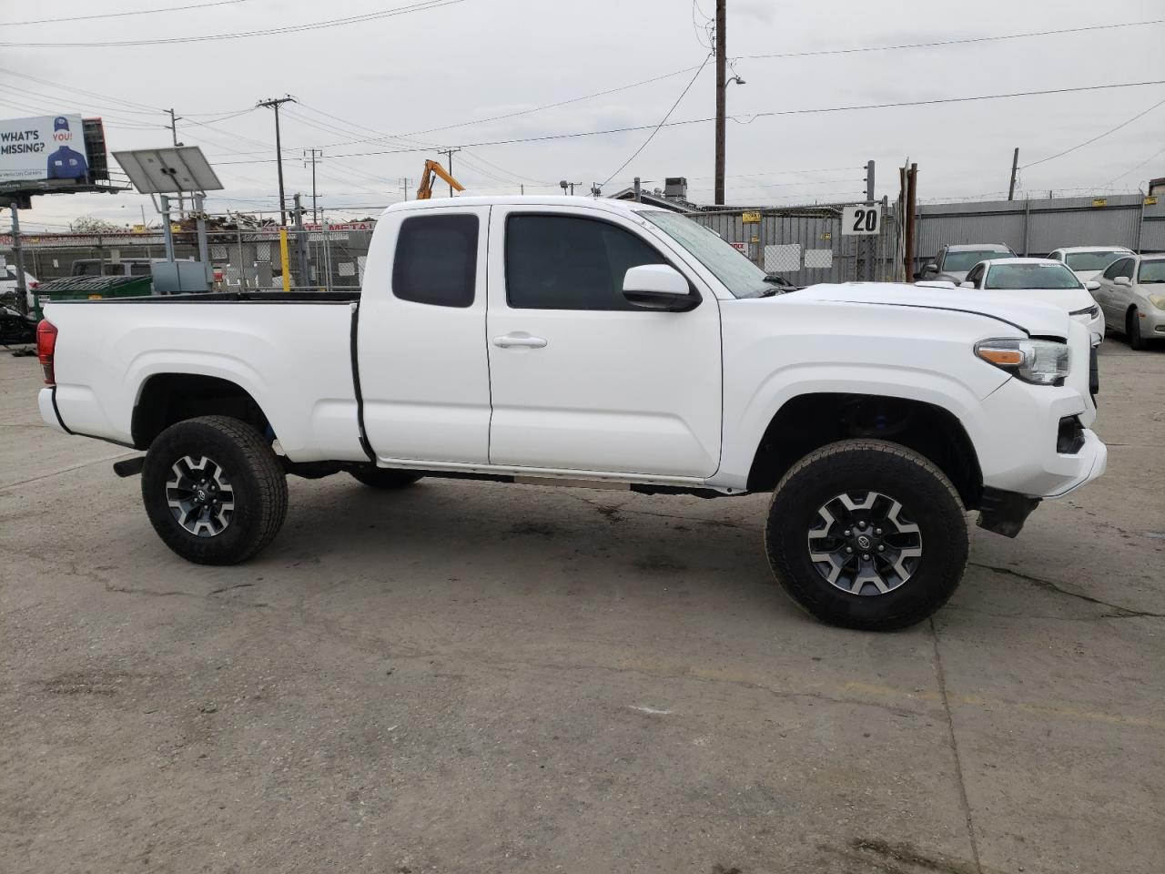 2022 TOYOTA TACOMA ACCESS CAB VIN:3TYRX5GN0NT055638