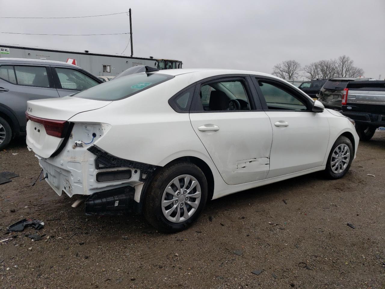 2022 KIA FORTE FE VIN:3KPF24AD6NE498913
