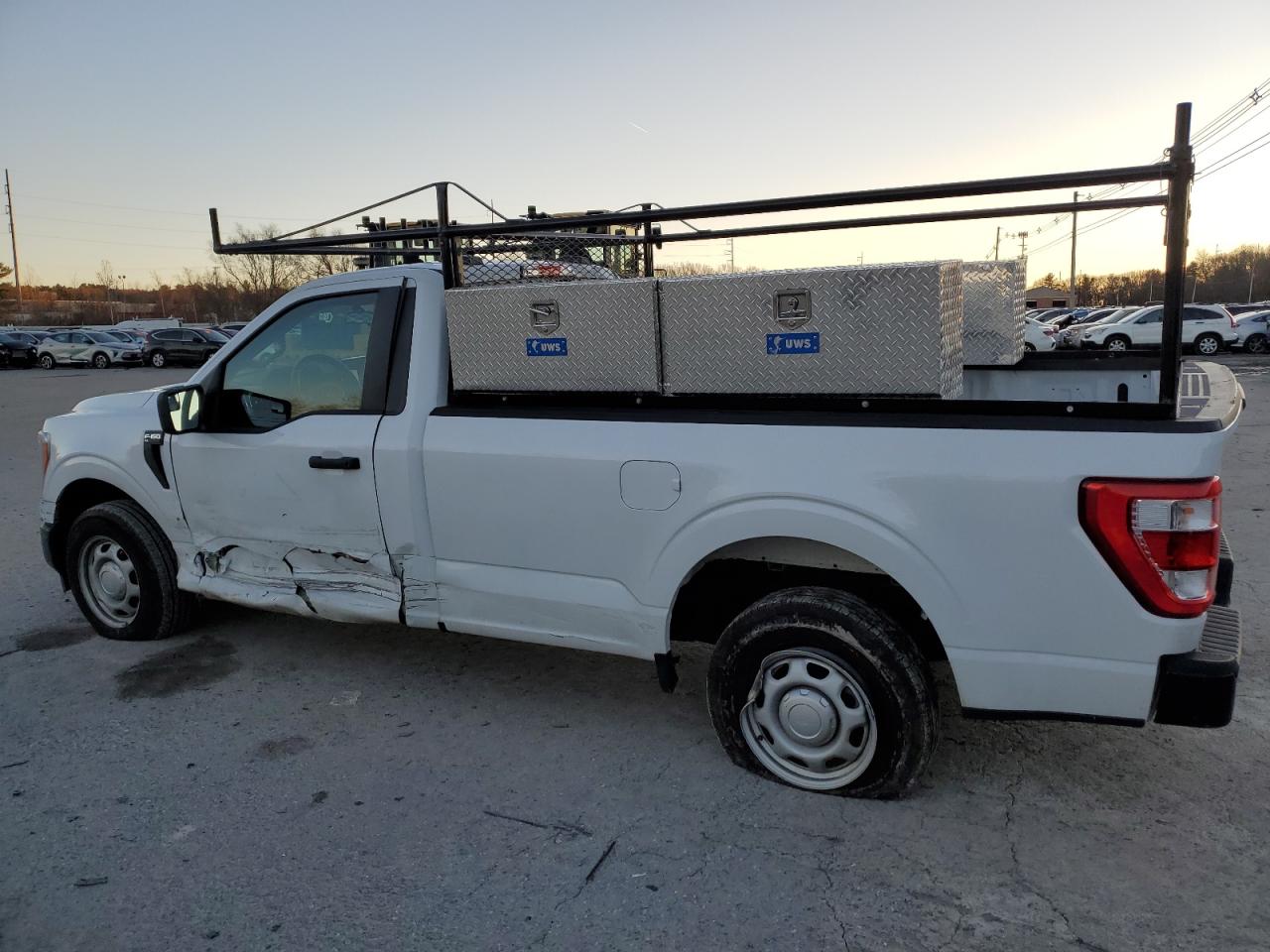 2022 FORD F150  VIN:1FTMF1CB8NKF16332