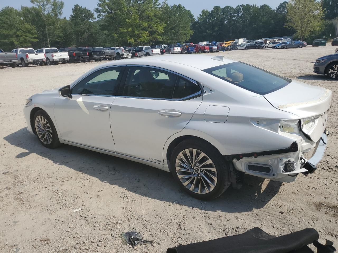 2022 LEXUS ES 300H BASE VIN:58AFA1C10NU019976