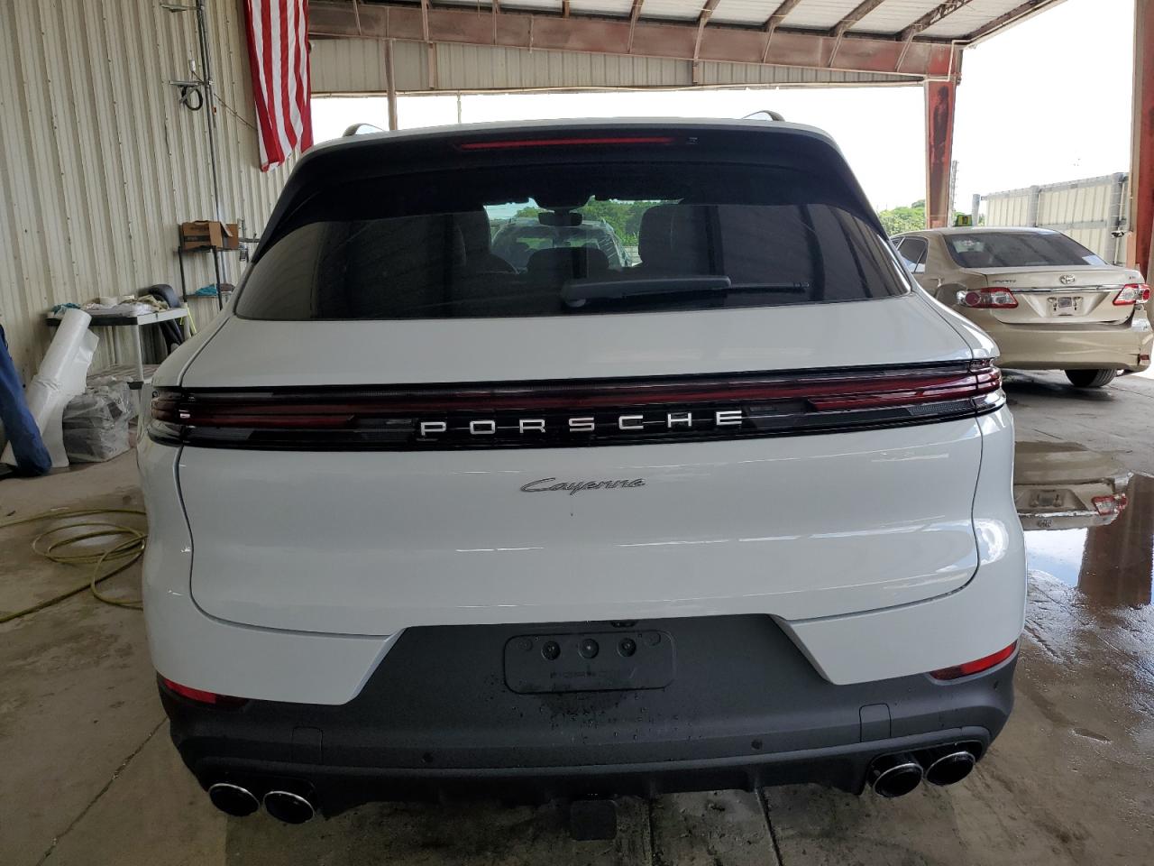 2024 PORSCHE CAYENNE  VIN:WP1AA2AY9RDA01234