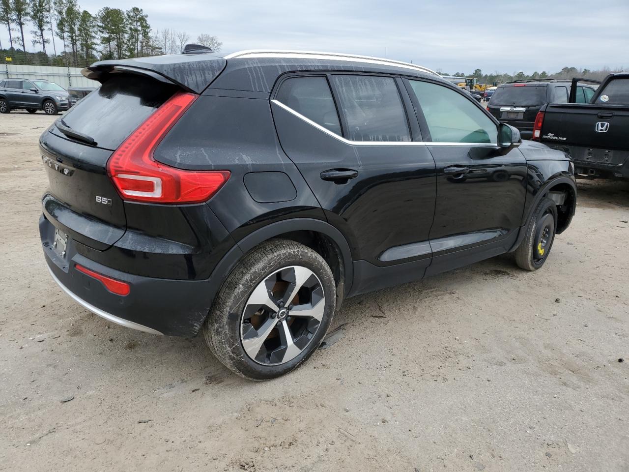 2023 VOLVO XC40 PLUS VIN:YV4L12UN2P2985876