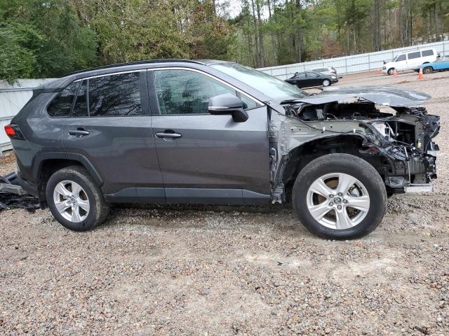 2021 TOYOTA RAV4 XLE VIN: 2T3W1RFV3MC101194