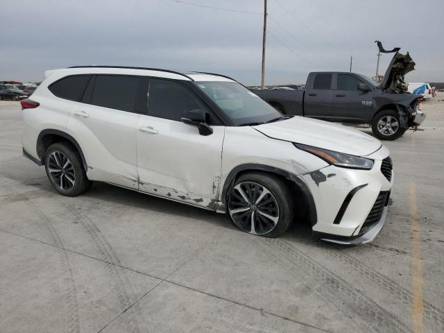 2021 TOYOTA HIGHLANDER XSE VIN: 5TDLZRAH7MS067452