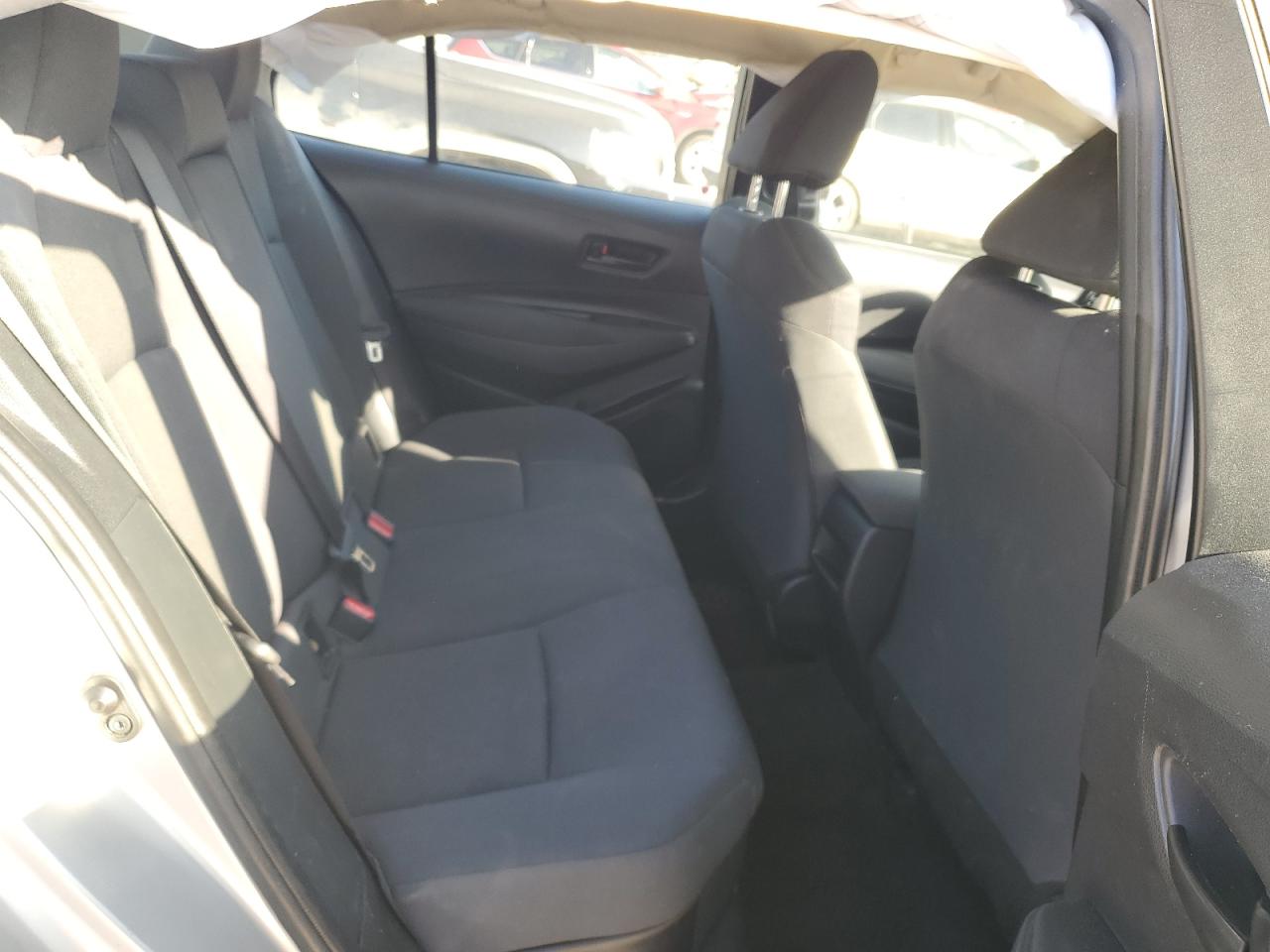 2022 TOYOTA COROLLA LE VIN:JTDEAMDE4NJ043290