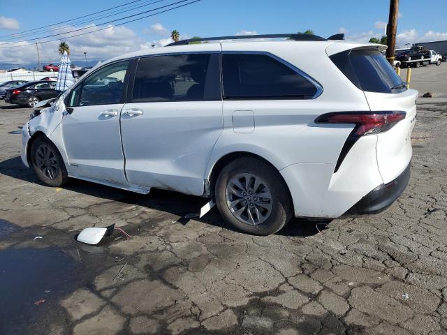 2021 TOYOTA SIENNA LE VIN: 5TDKRKEC7MS007124