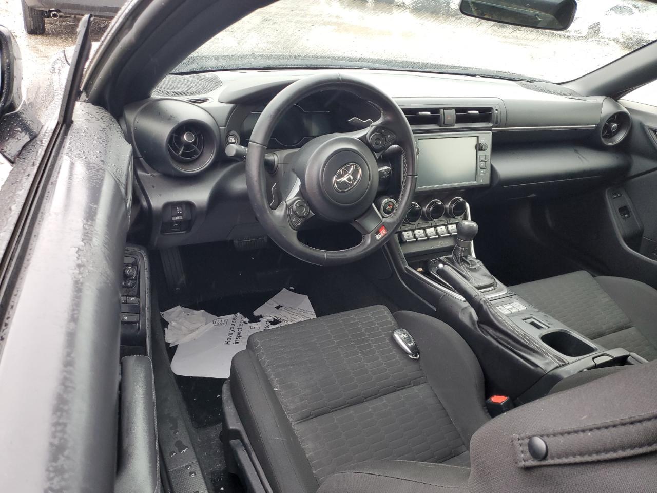 2022 TOYOTA GR 86  VIN:JF1ZNBC1XN8753185