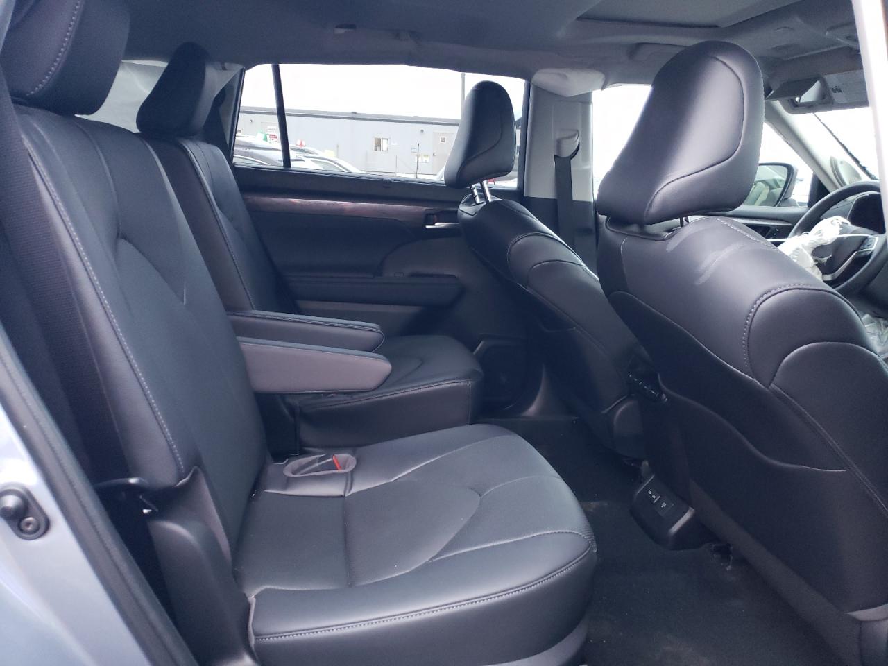 2023 TOYOTA HIGHLANDER L VIN:5TDKDRBH5PS036925