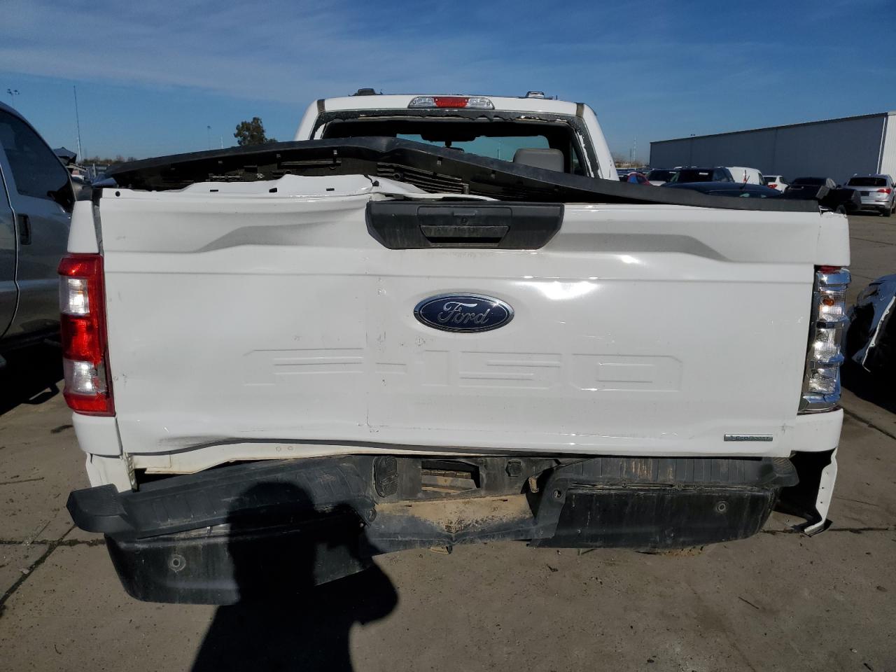 2023 FORD F150  VIN:1FTMF1EP2PKD10421