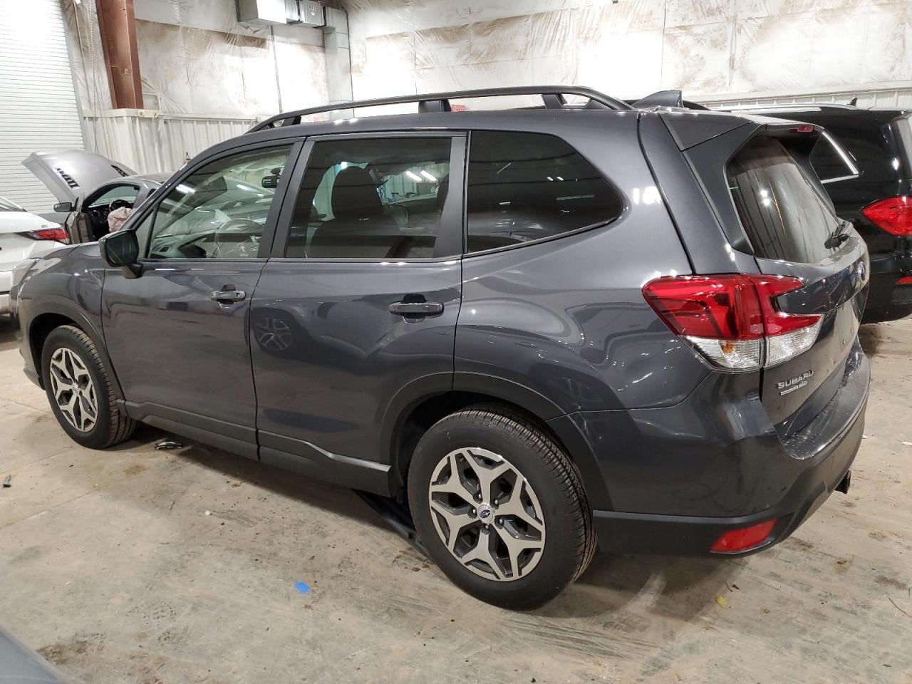2022 SUBARU FORESTER PREMIUM VIN:JF2SKAEC0NH435736
