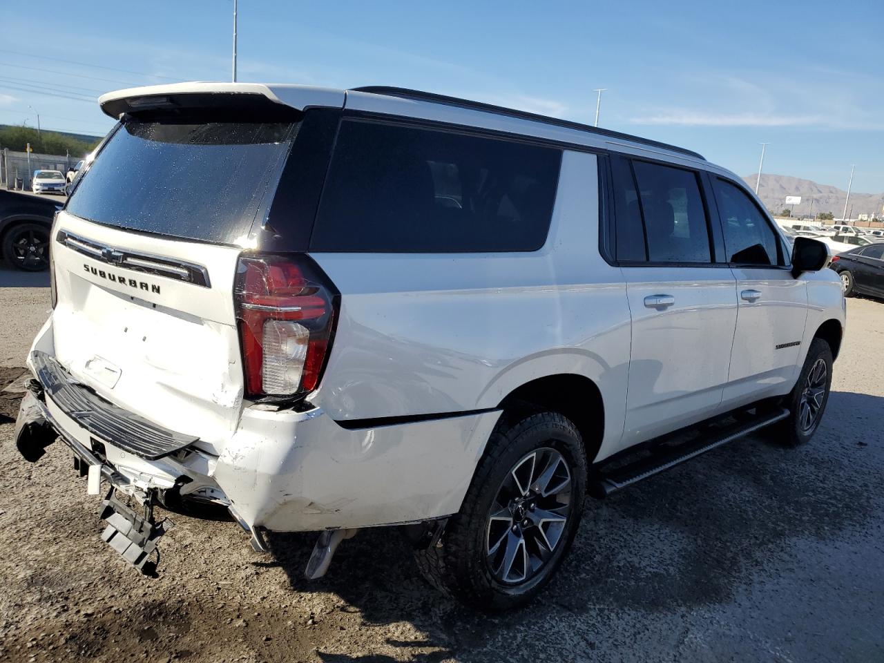 2022 CHEVROLET SUBURBAN K1500 Z71 VIN:1GNSKDKD6NR114797