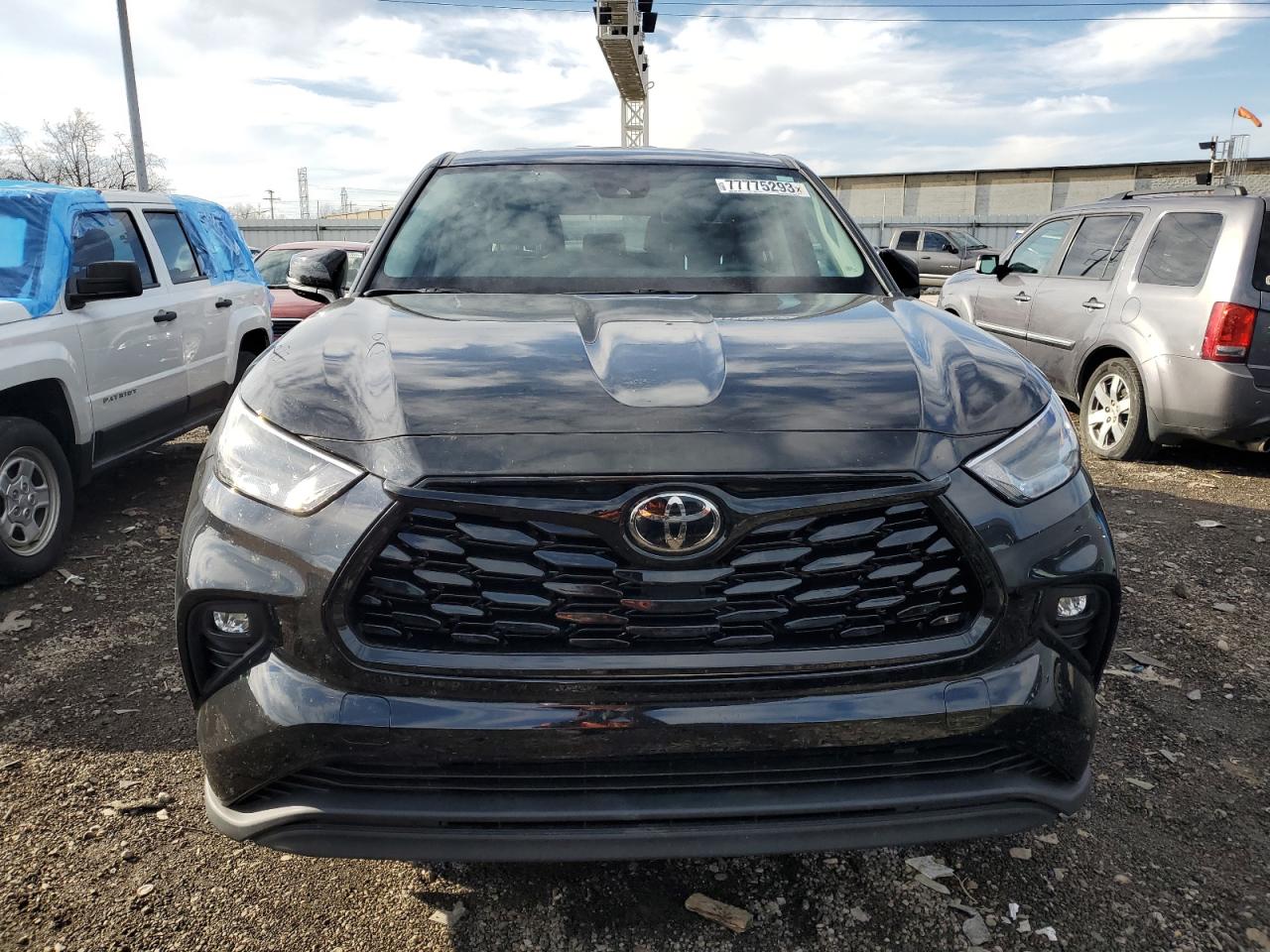 2022 TOYOTA HIGHLANDER L VIN:5TDBZRBH1NS576156