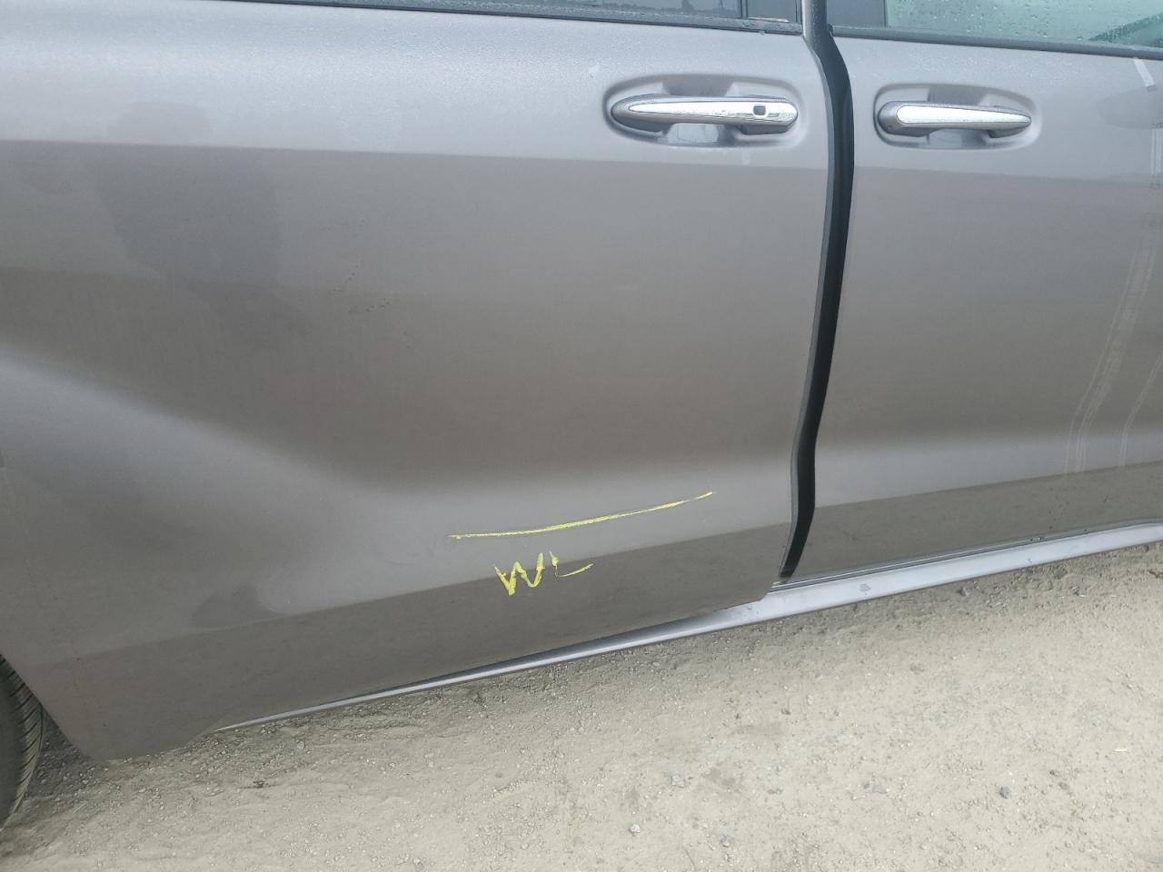 2023 TOYOTA SIENNA XLE VIN:5TDYRKEC7PS177563