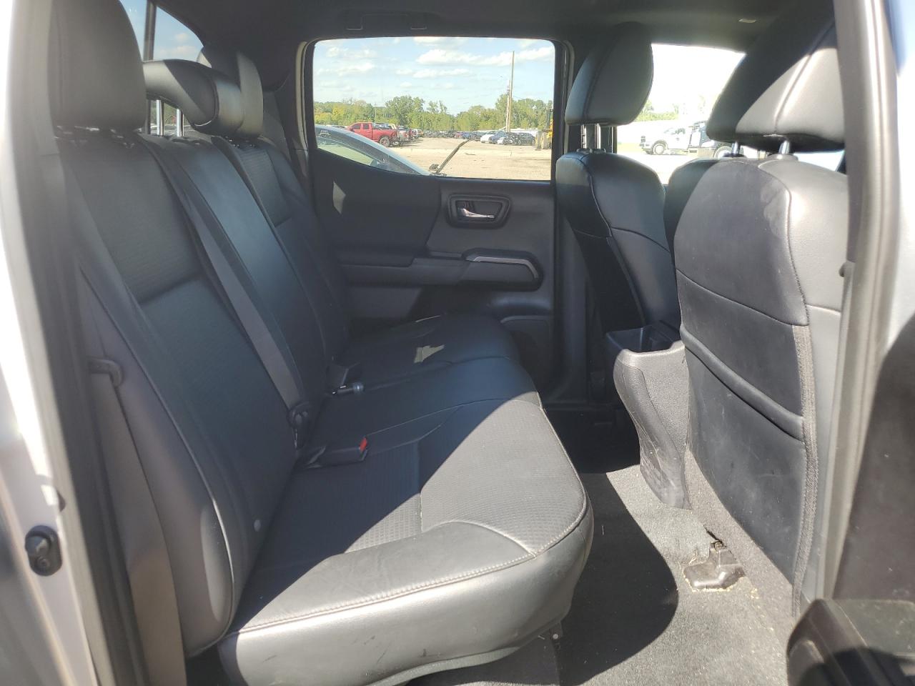 2022 TOYOTA TACOMA DOUBLE CAB VIN:3TMDZ5BN9NM121952