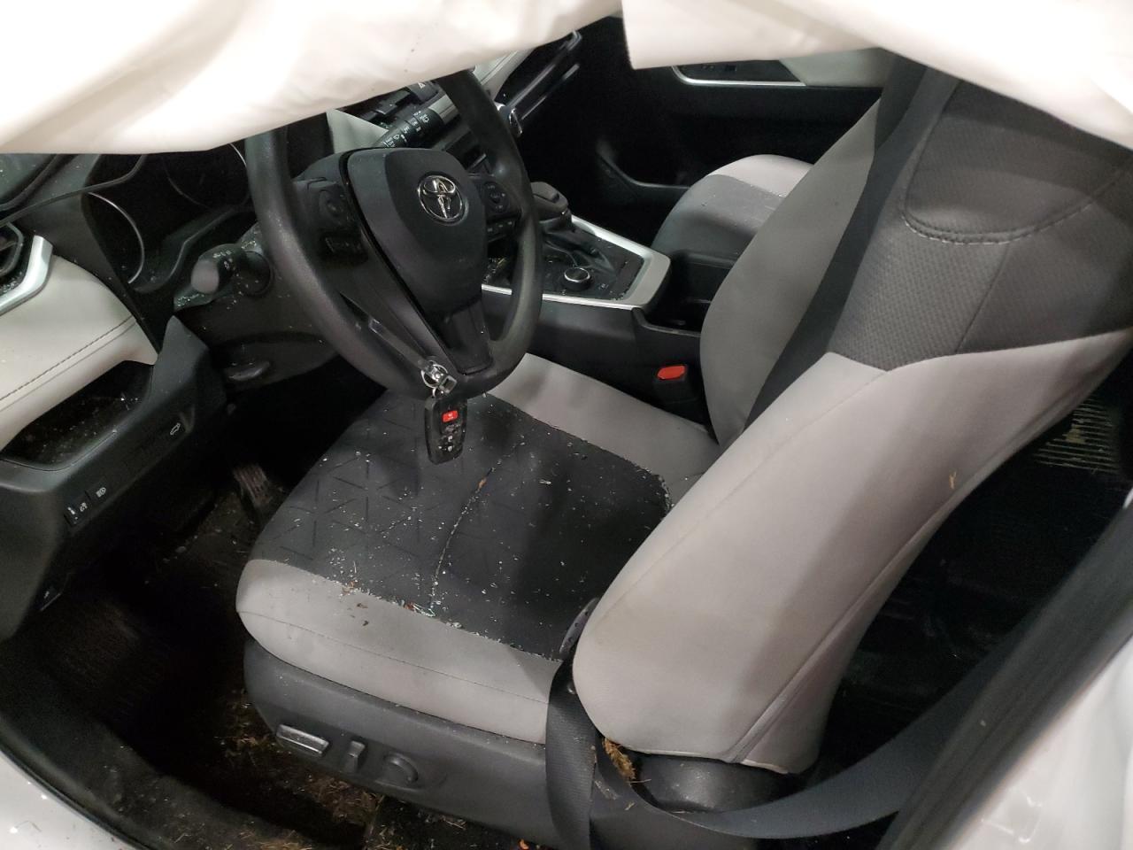 2022 TOYOTA RAV4 XLE VIN:4T3RWRFV9NU073125